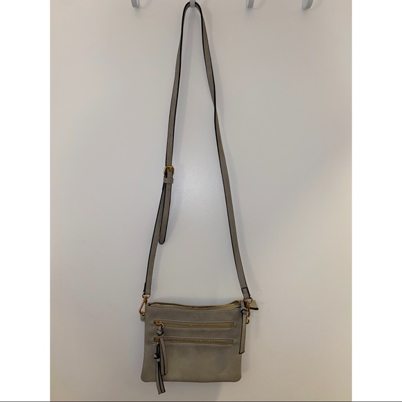 Gray purse big enough to fit phone & wallet - Picture 2 of 2